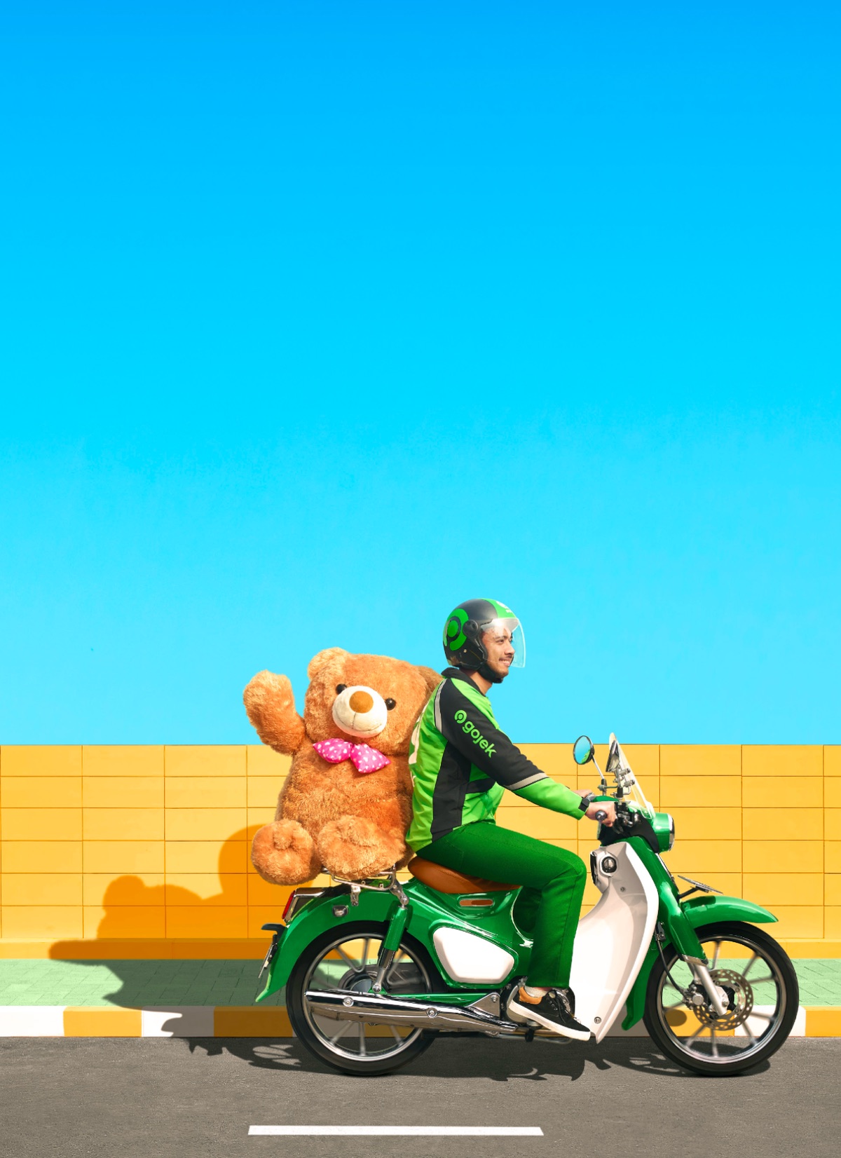 GoMart instant grocery inside the Gojek super-app